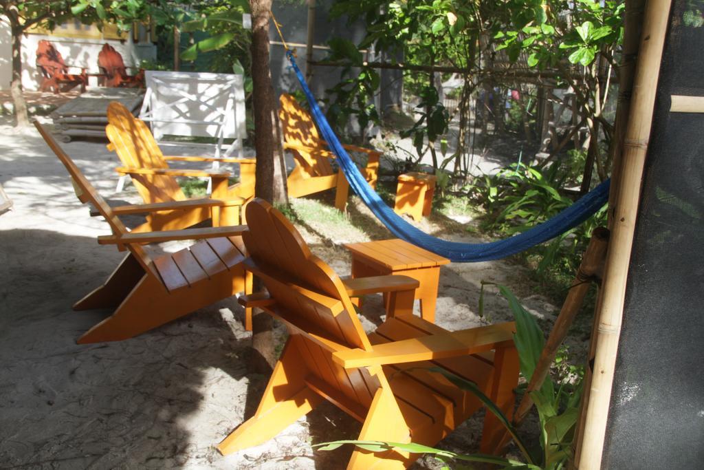 Wind Rider'S Inn Balabag  Esterno foto